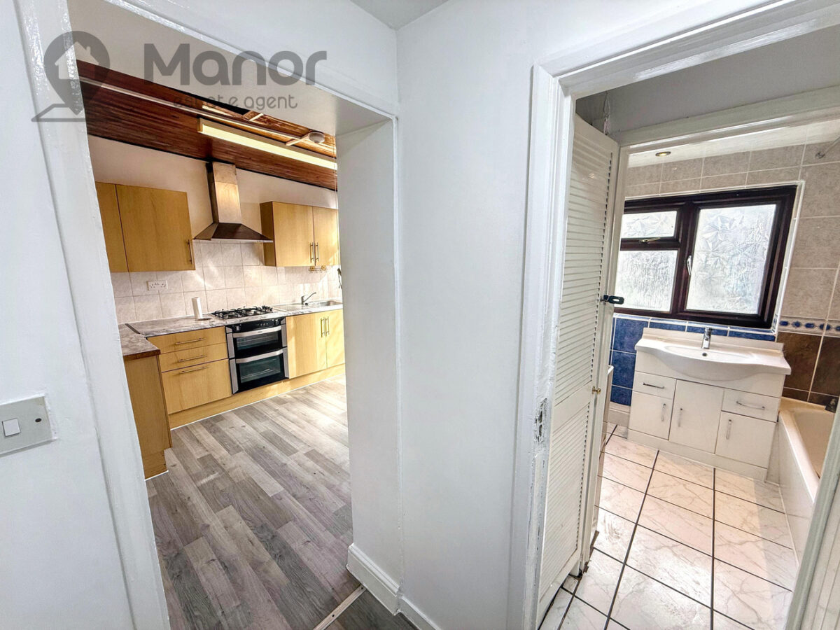 Wolsey Avenue, East Ham, E6 6HF