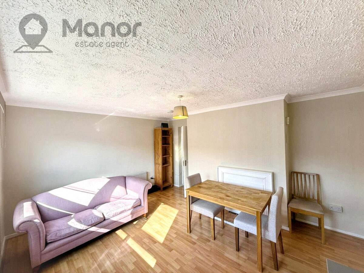 Lonsdale Avenue, East Ham, E6 3PR