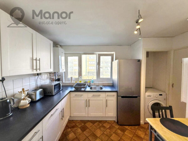 Lonsdale Avenue, East Ham, E6 3PR