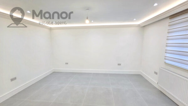 Perkins Road, Newbury Park, IG2 7NQ