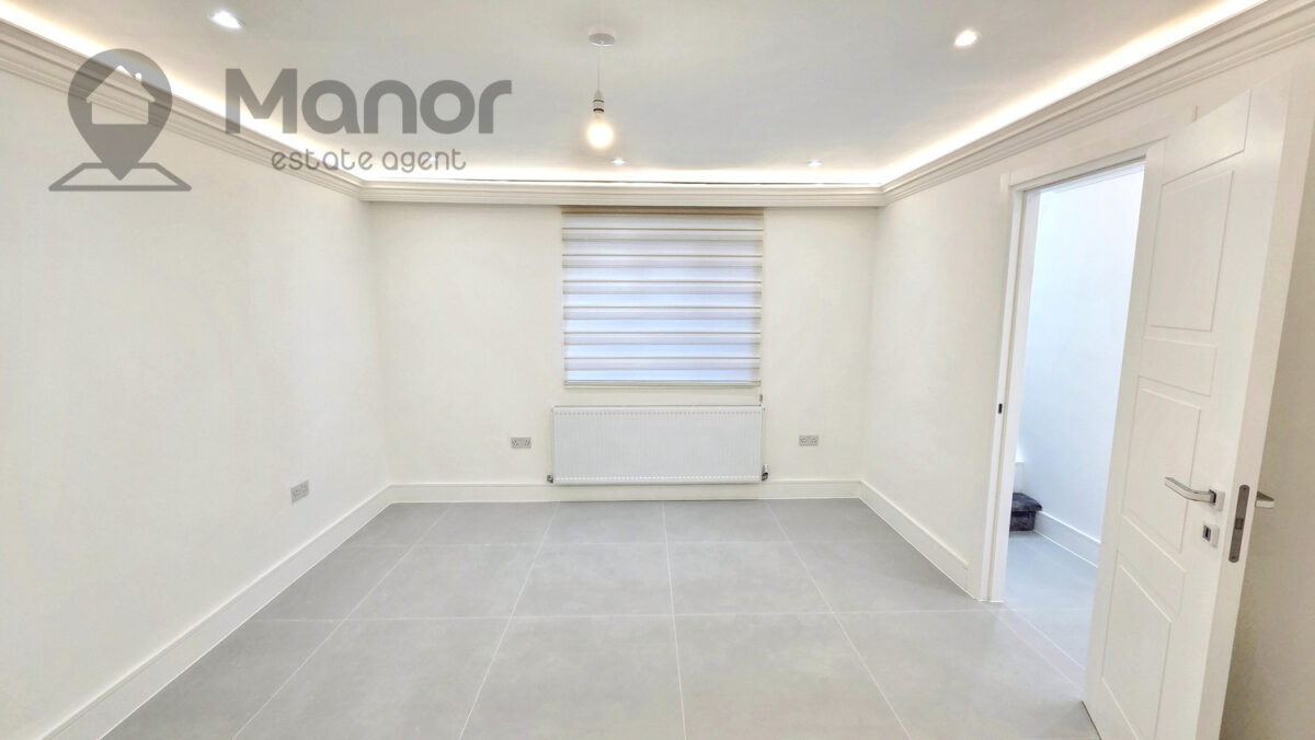 Perkins Road, Newbury Park, IG2 7NQ