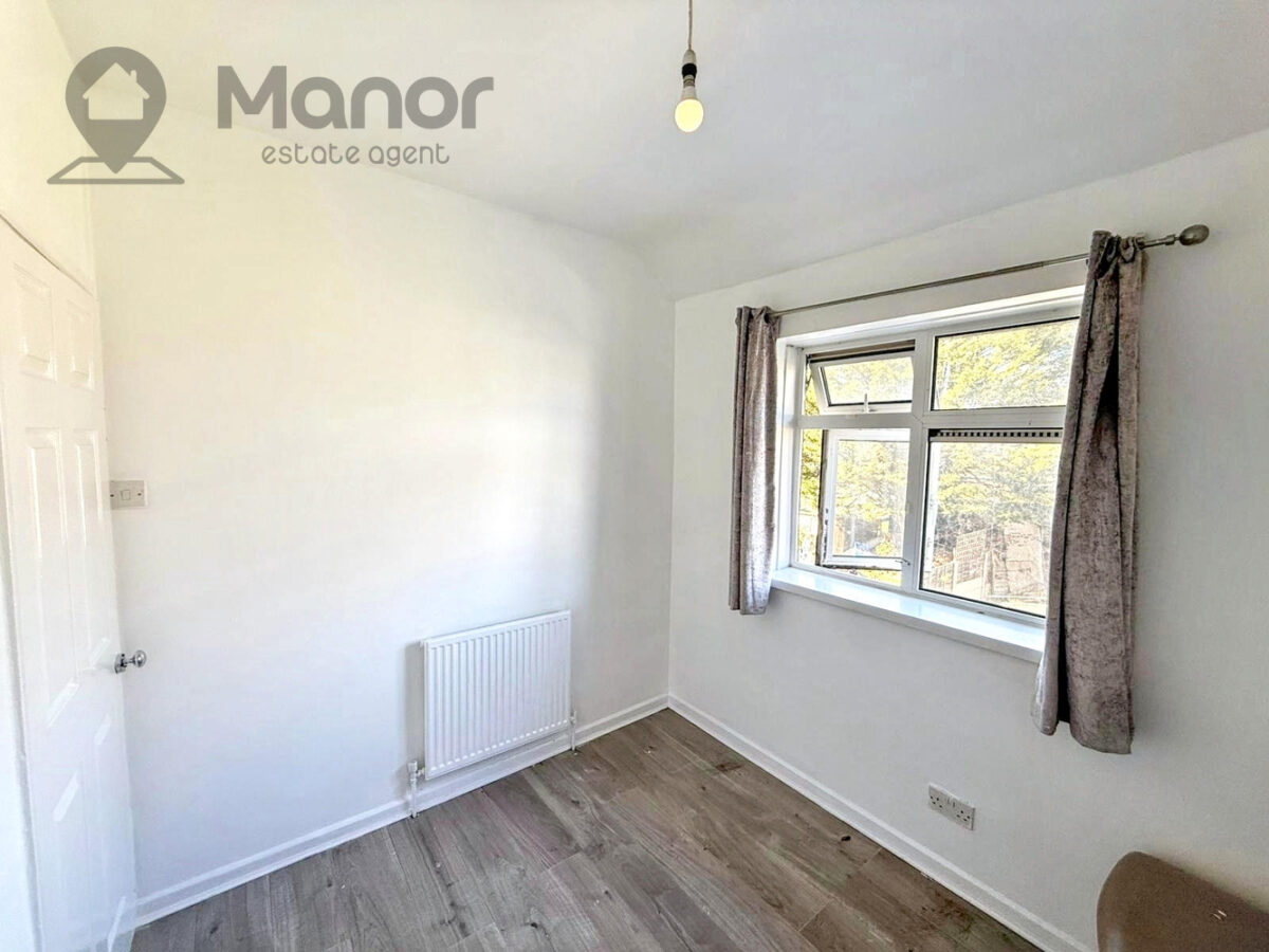 Stevens Road, Dagenham, RM8 2QA