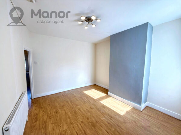 Cranborne Road, Barking, IG11 7XD