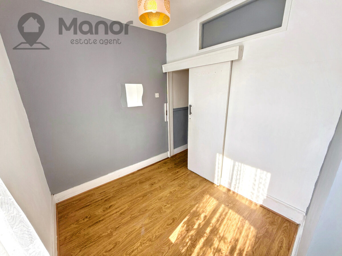 Cranborne Road, Barking, IG11 7XD