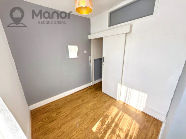 Cranborne Road, Barking, IG11 7XD