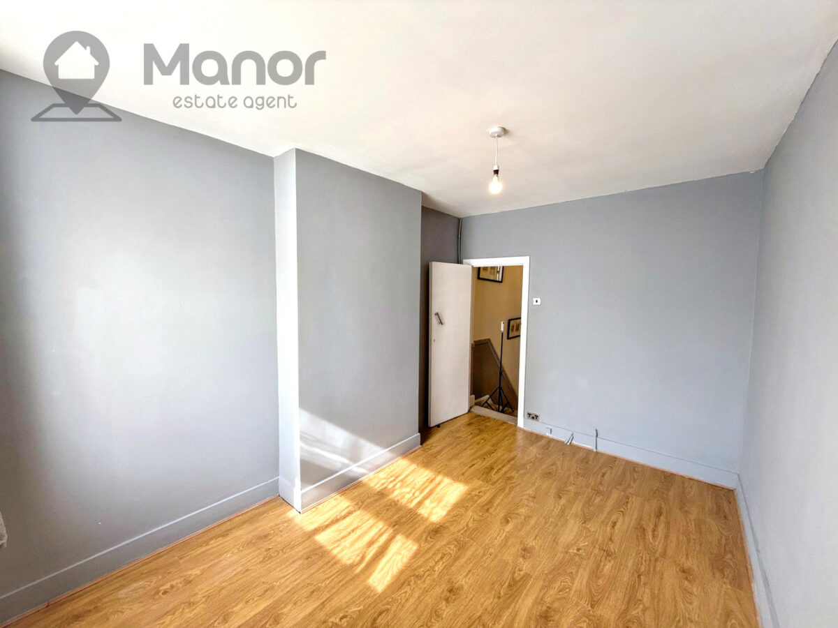 Cranborne Road, Barking, IG11 7XD