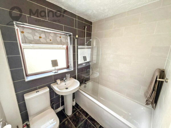 Third Avenue, Manor Park, E12 6DS