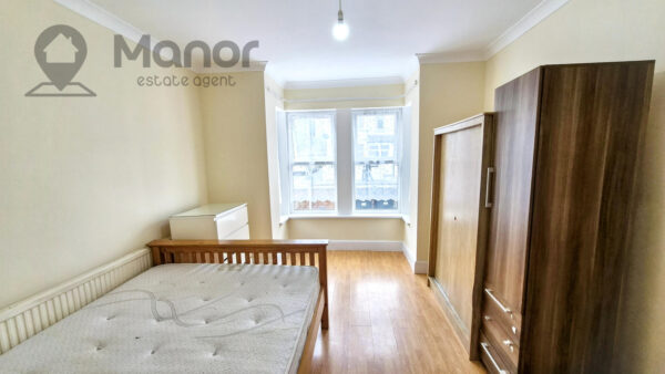 Mortlake Road, Ilford, IG1 2TE