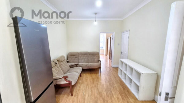 Mortlake Road, Ilford, IG1 2TE