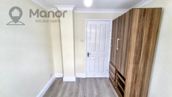 Mortlake Road, Ilford, IG1 2TE