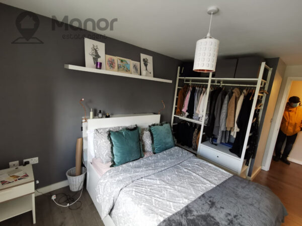 Hazeleigh House, Market Link, Romford, RM1 1XN