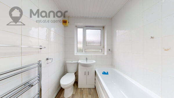 Park Avenue, East Ham, E6 2PY