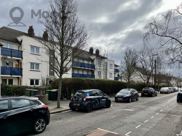 Park Avenue, East Ham, E6 2PY