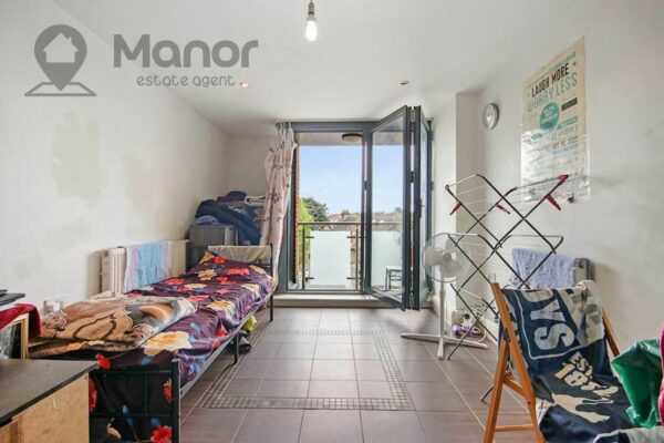 635 Romford Road, Manor Park, E12 5AD
