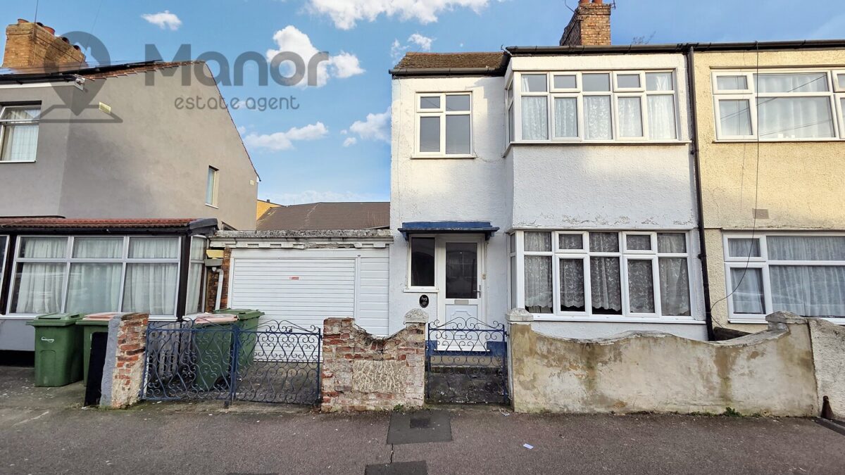 153 Lawrence Avenue, Manor Park, E12 5QR
