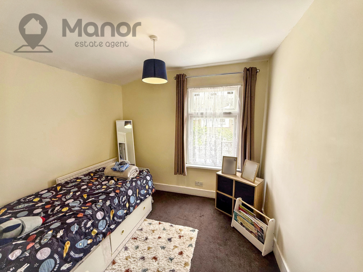 St. Martin's Avenue, East Ham, E6 3DU