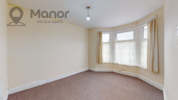 Cobham Road, Seven Kings, IG3 9JL