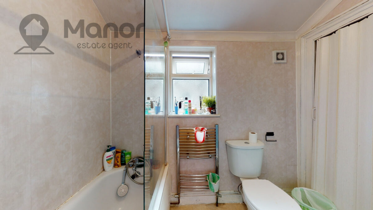 Jedburgh Road, Plaistow, E13 9LE