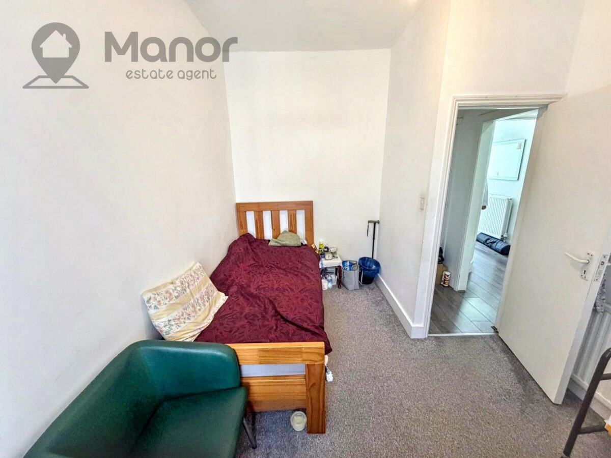 Seventh Avenue, Manor Park, E12 5JL