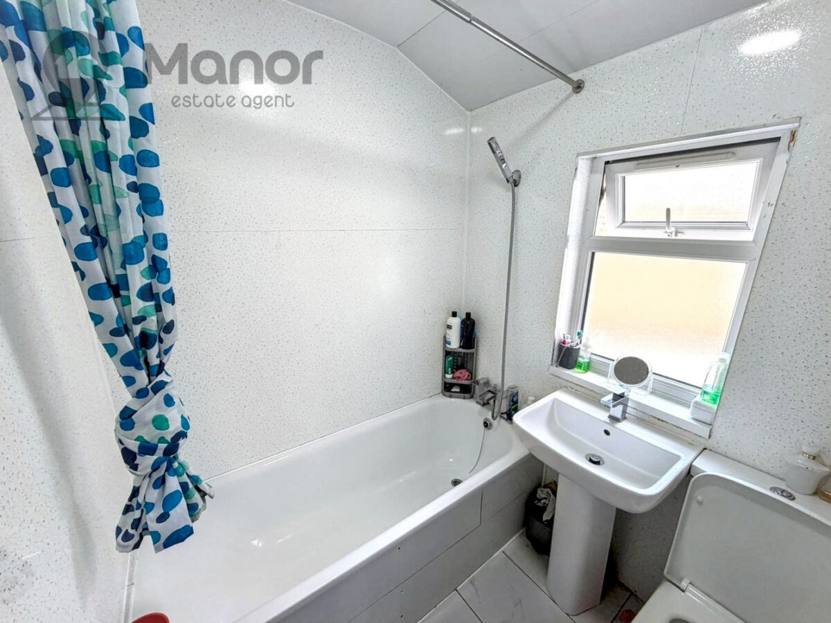 Seventh Avenue, Manor Park, E12 5JL