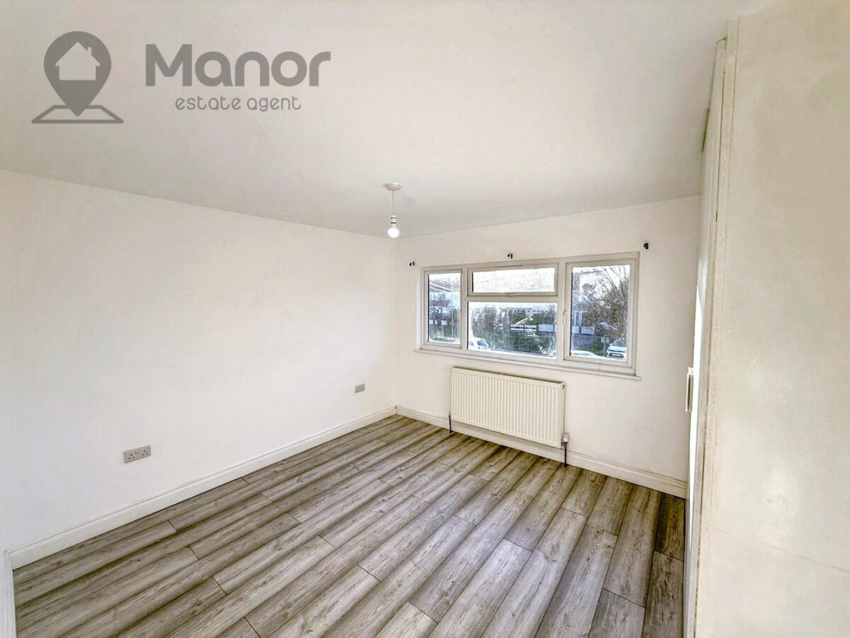Glenmore Way, Barking, IG11 0LY