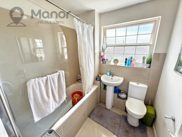 Queensberry Place, Manor Park, E12 6UN