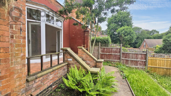 Forest Road, Moseley, Birmingham, B13 9DH