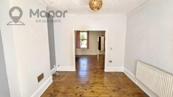 Elmhurst Road, Enfield, EN3 5TB