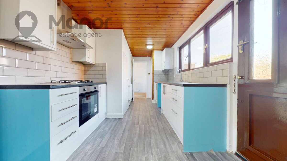 Lansbury Avenue, Romford, RM6 6SD