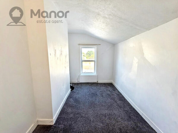 High Street North, Manor Park, E12 6RH