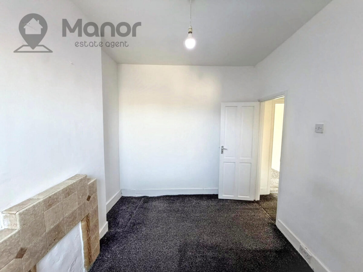 High Street North, Manor Park, E12 6RH