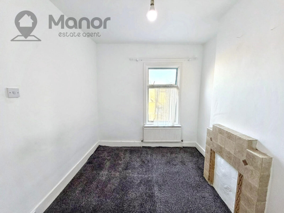 High Street North, Manor Park, E12 6RH