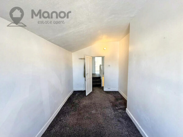 High Street North, Manor Park, E12 6RH