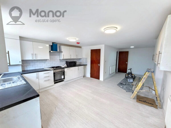 Whalebone Lane South, Dagenham, RM8 1AJ