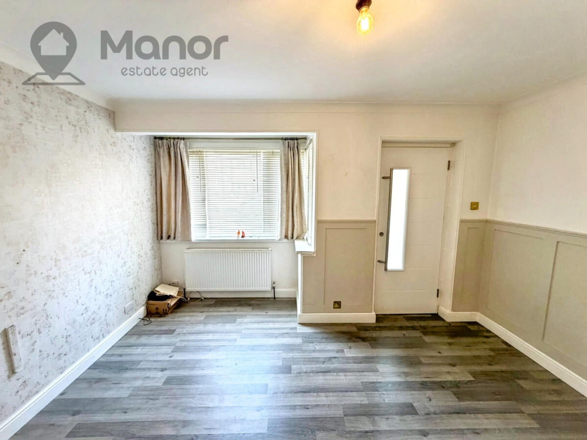 Elm Park Avenue, Hornchurch, RM12 4RY