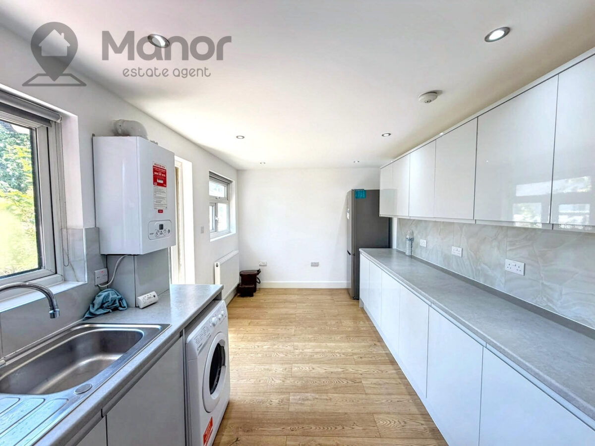 Reynolds Avenue, Manor Park, E12 6JS