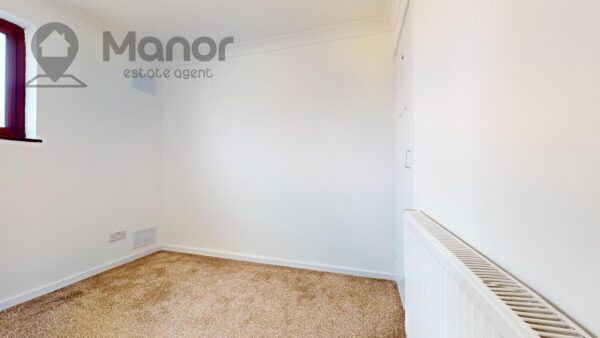 Lansbury Avenue, Romford, RM6 6SD