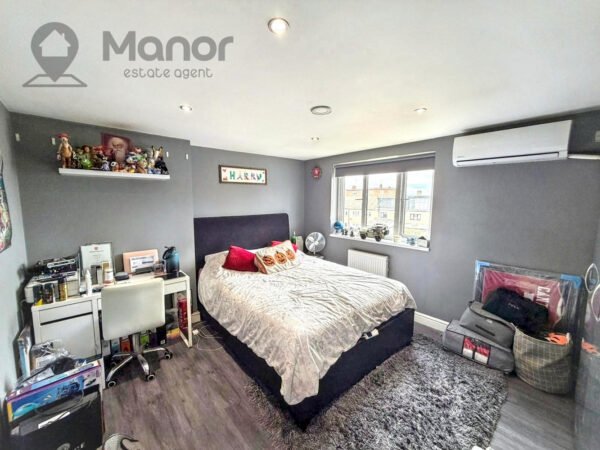 Westrow Drive, Barking, IG11 9BS
