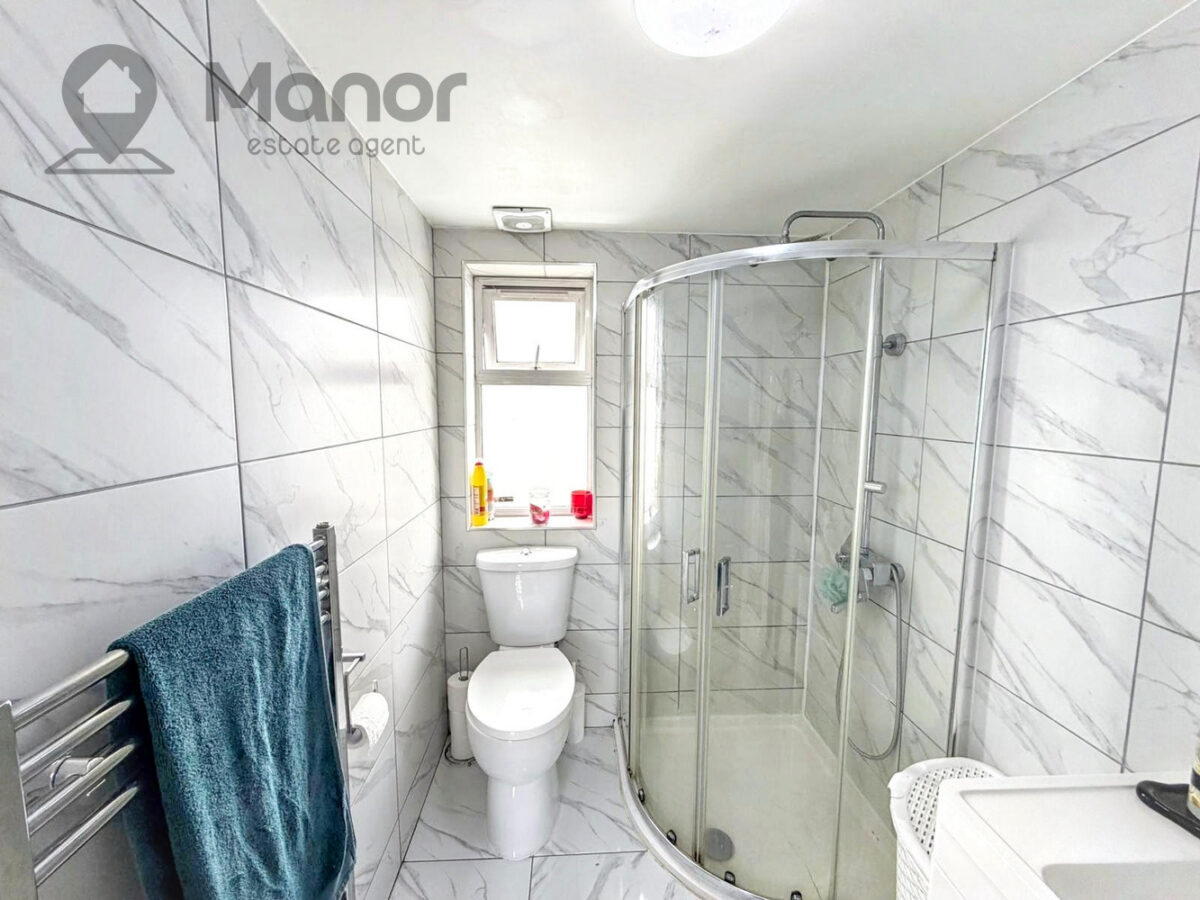 Westrow Drive, Barking, IG11 9BS