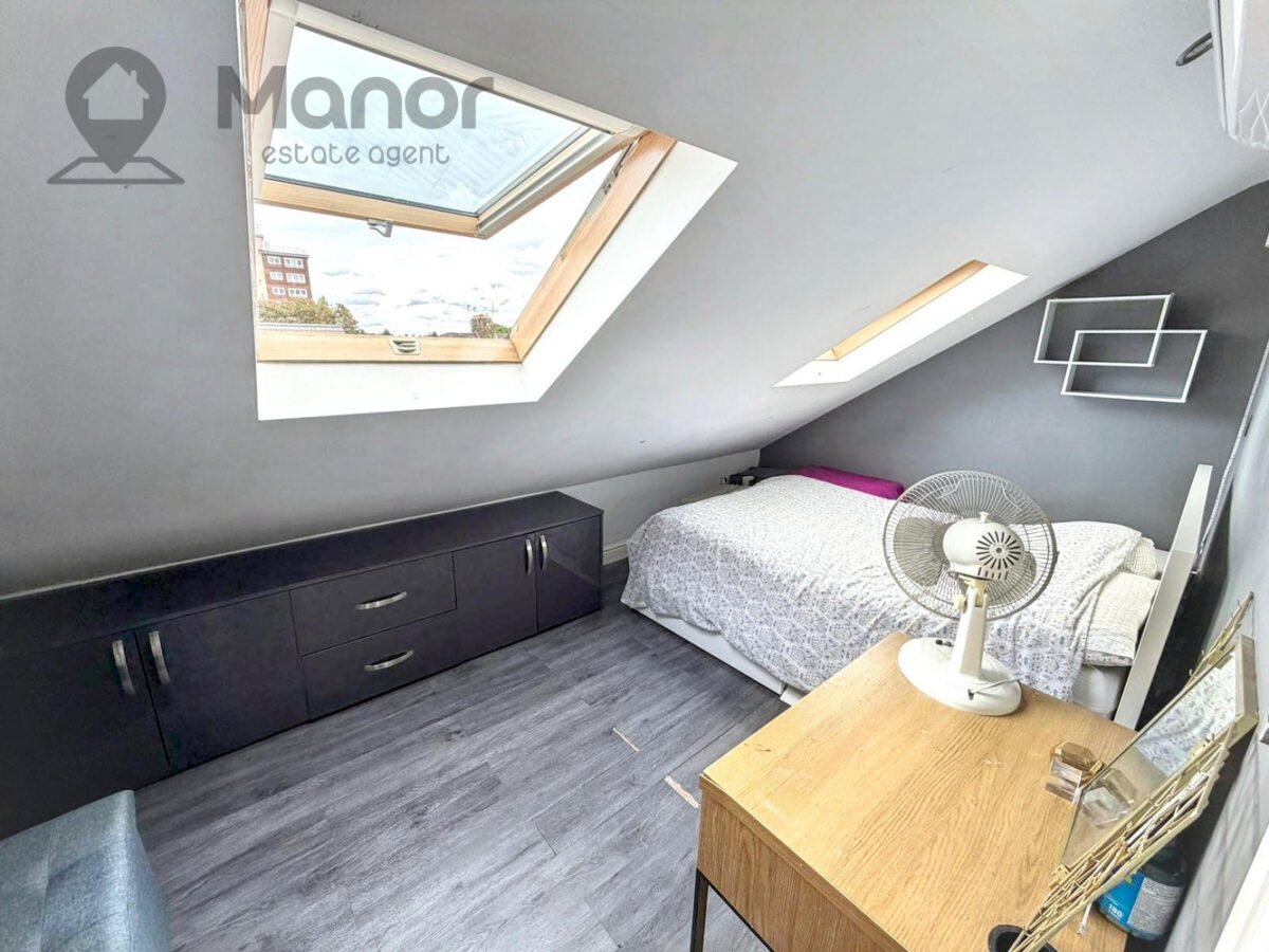 Westrow Drive, Barking, IG11 9BS