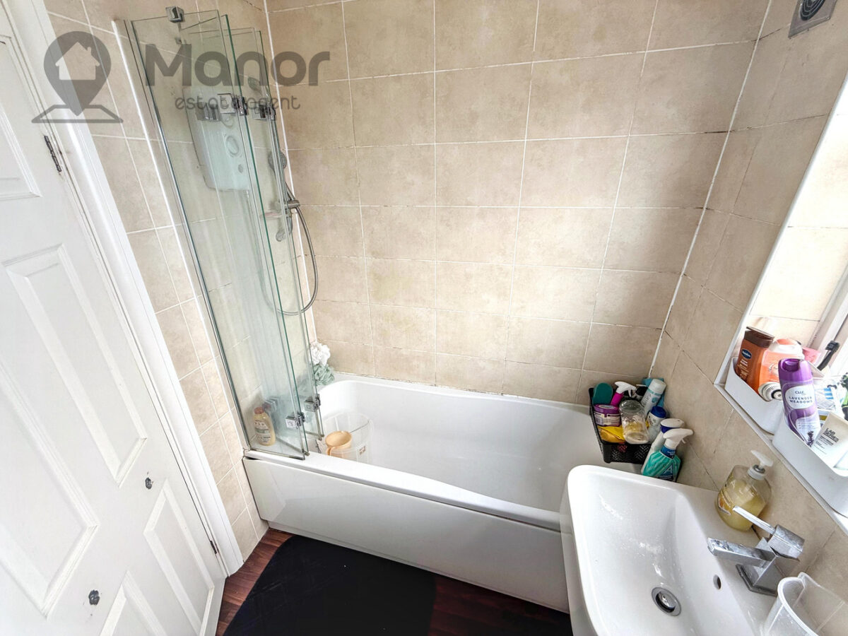 Martin Drive, Rainham, RM13 9NB