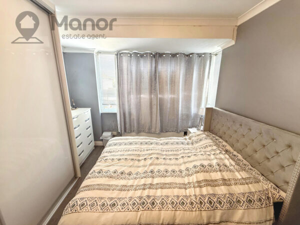 Martin Drive, Rainham, RM13 9NB