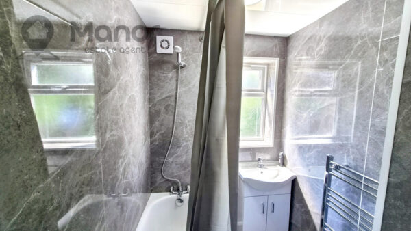 Bounces Road, Edmonton, N9 8LB