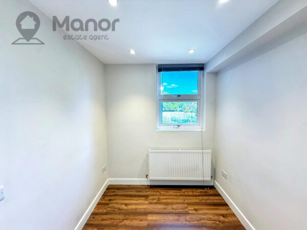 High Road Leyton, Leyton, E10 6DP