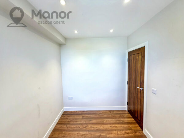 High Road Leyton, Leyton, E10 6DP