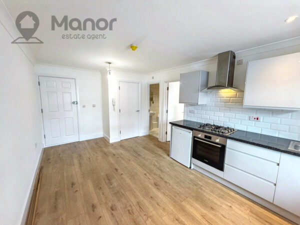 Ilford Lane, Ilford, IG1 2RR