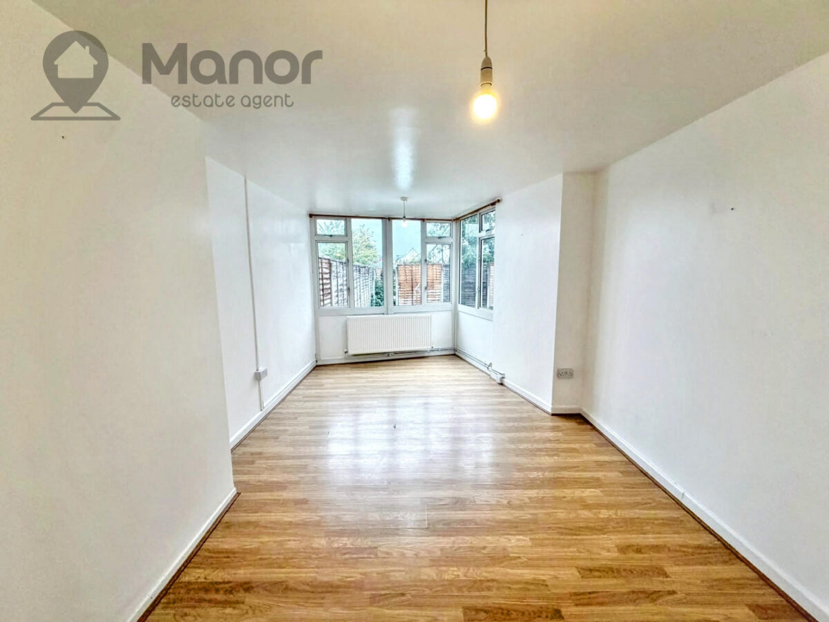 Rivermill, Harlow, CM20 1NP