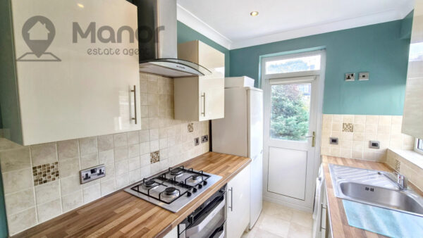Maypole Crescent, Hainault, IG6 2UJ