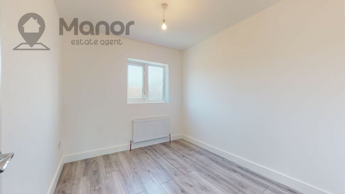 Westrow Drive, Barking, IG11 9BT