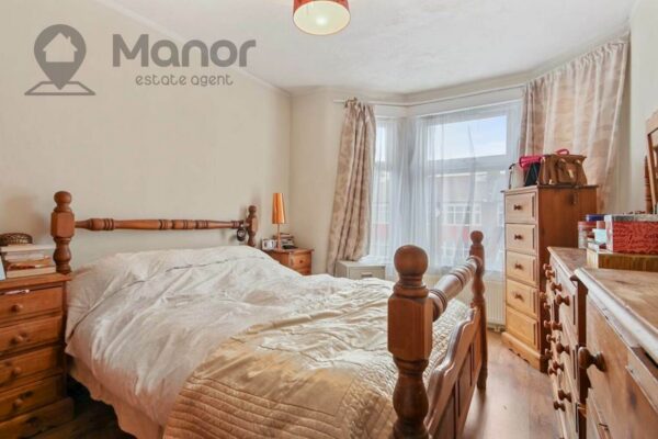 Windsor Road, Ilford, IG1 1HE